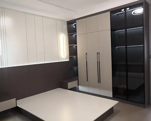 Hvordan rengjøre en tregarderobe Hvordan rengjøre en tregarderobe